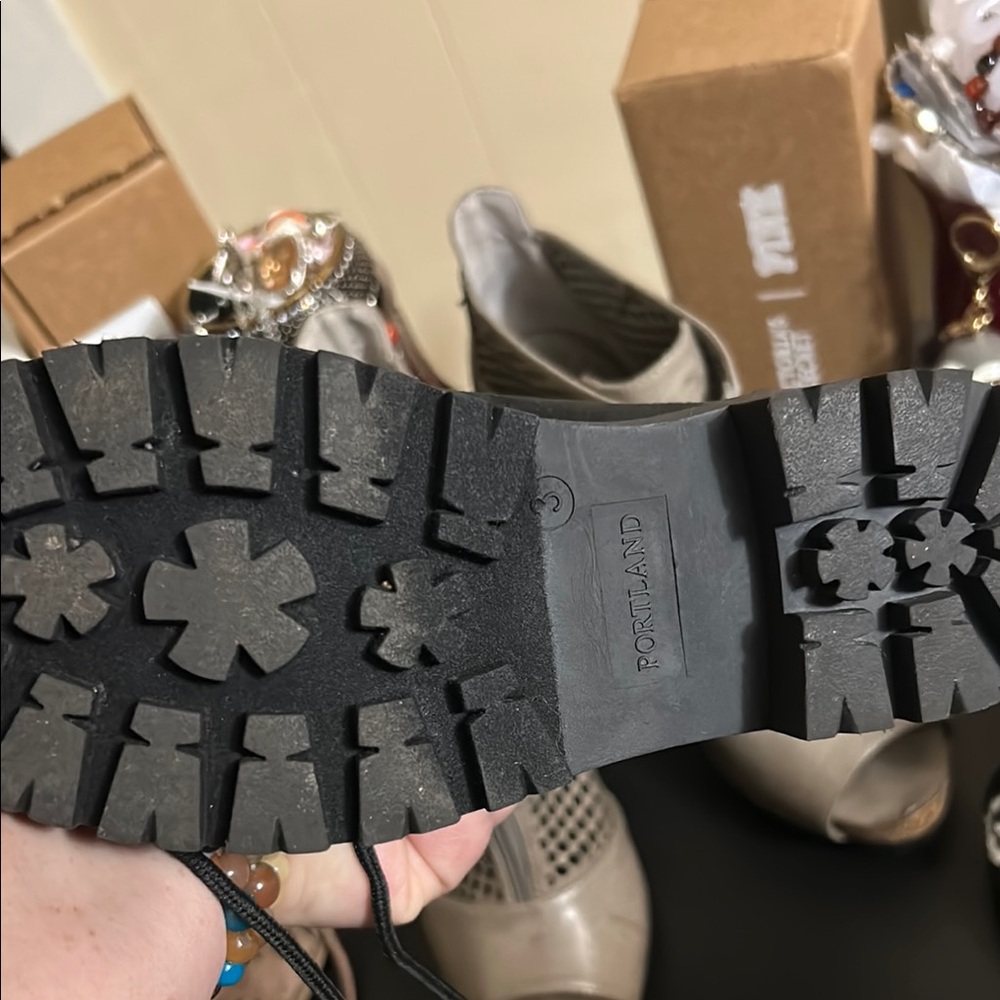 Portland Leather Kids' Black and Tan Boots